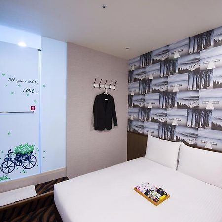 Starry Night Hotel Taipei Esterno foto
