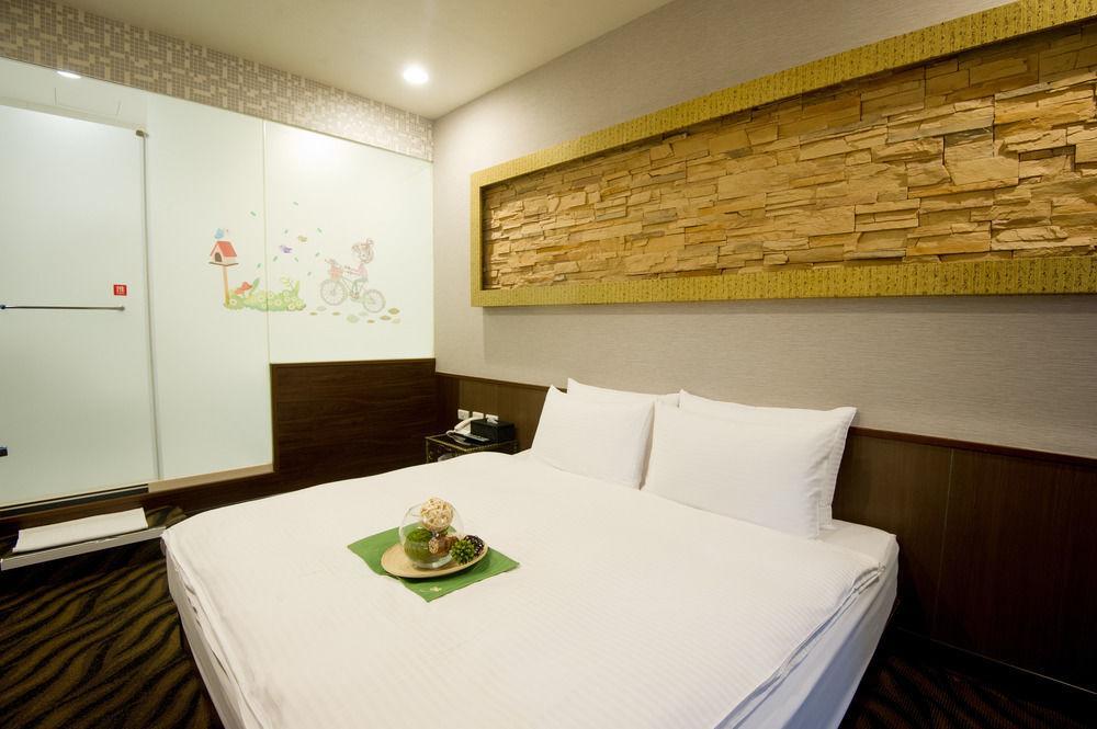 Starry Night Hotel Taipei Esterno foto