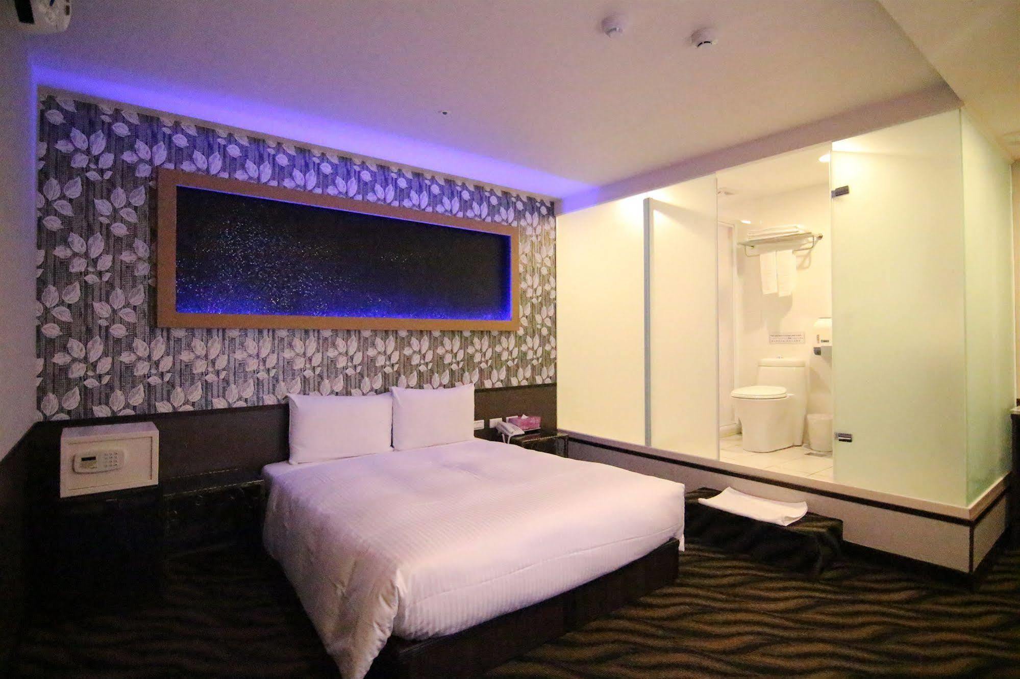 Starry Night Hotel Taipei Esterno foto
