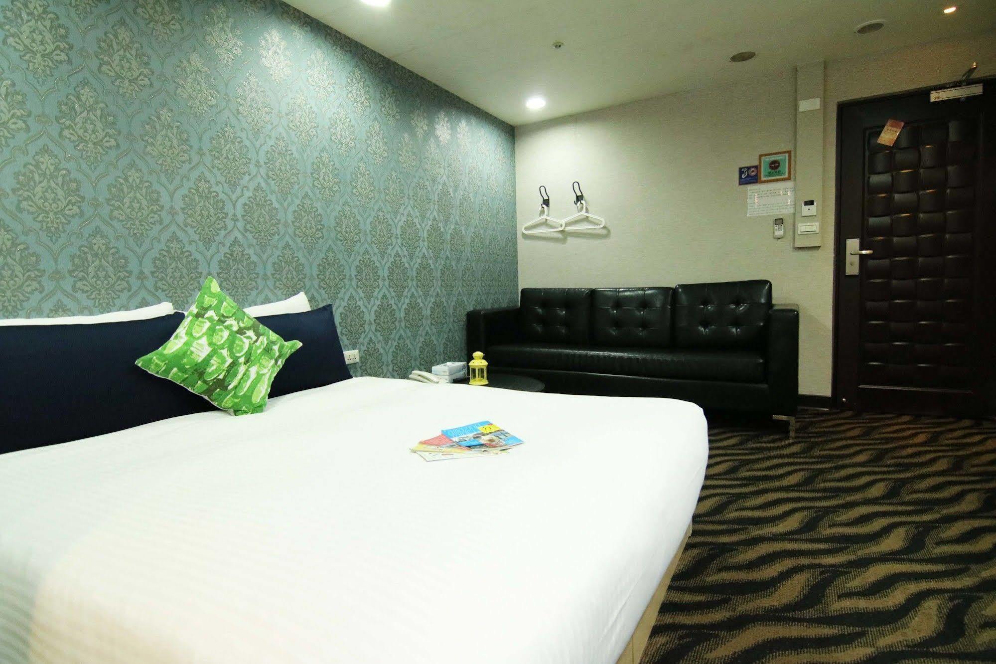 Starry Night Hotel Taipei Esterno foto
